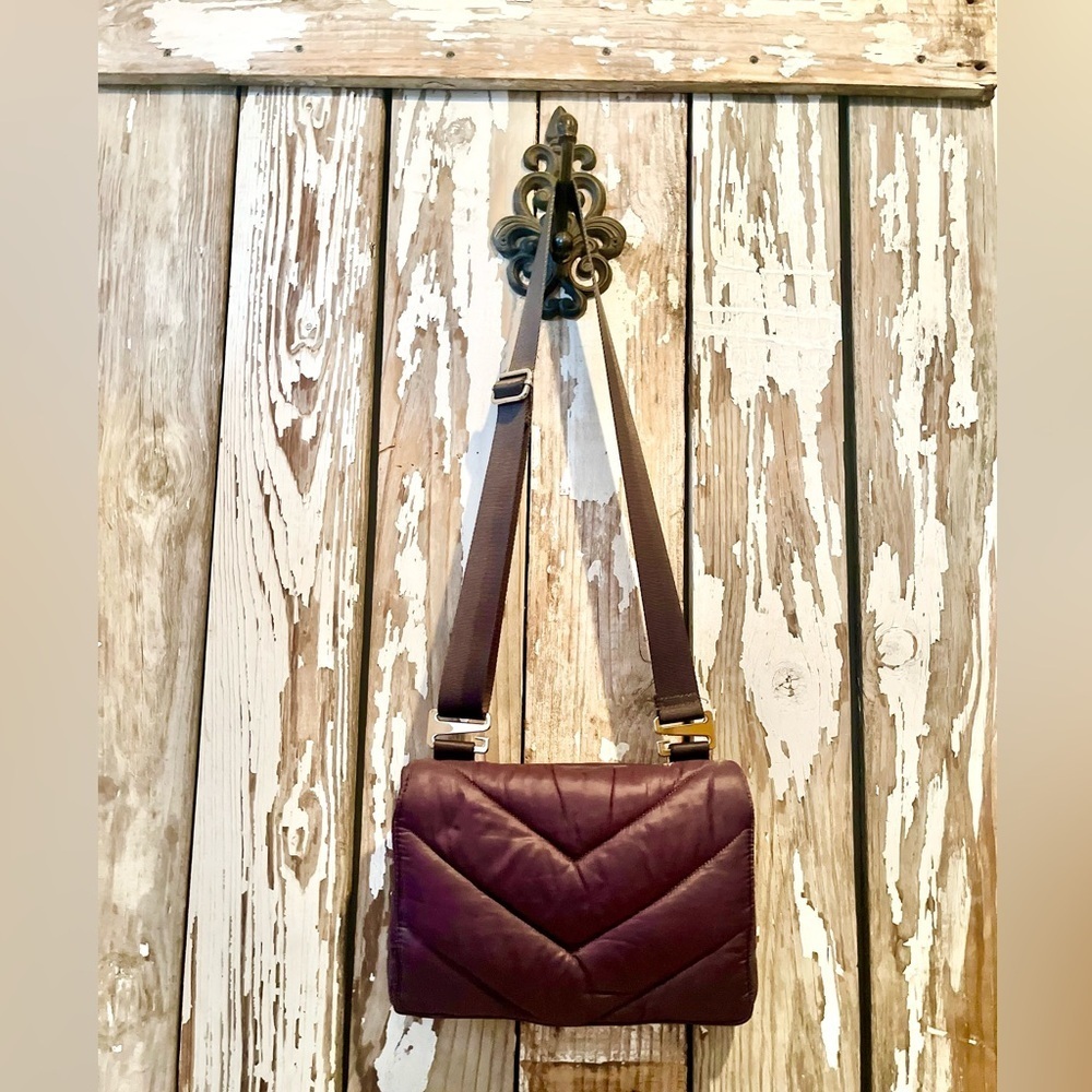 Athleta x Caraa Puffer Crossbody Bag - Grey